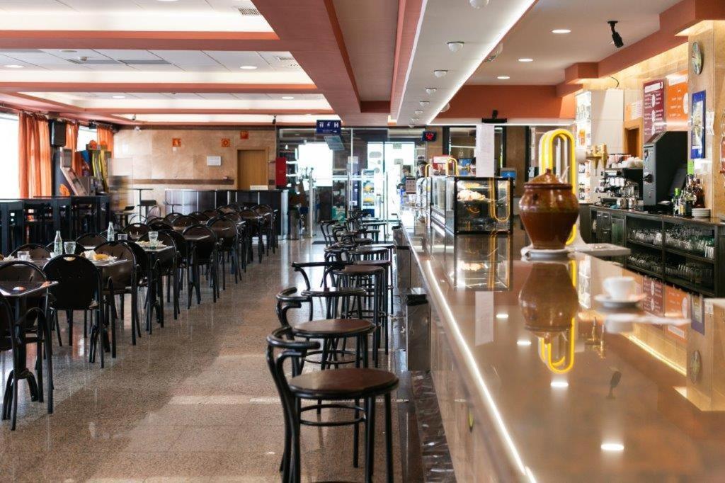 Andamur San Román Bagian luar foto